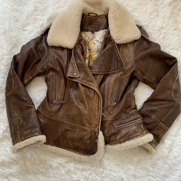 🤎SOLD! Thank you! 🤎 Vintage Leather Jacket - Picture 1 of 7